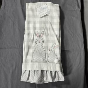Shabby Chic Easter Bunny Kitchen Towels Set 2 Gray Gingham Ruffle Applique NWT